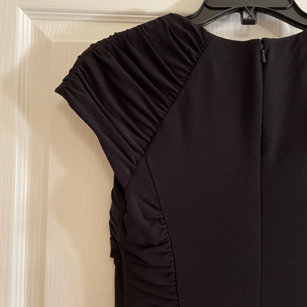 KAY UNGER Ruched Cap Sleeve Black Dress - Picture 12 of 13
